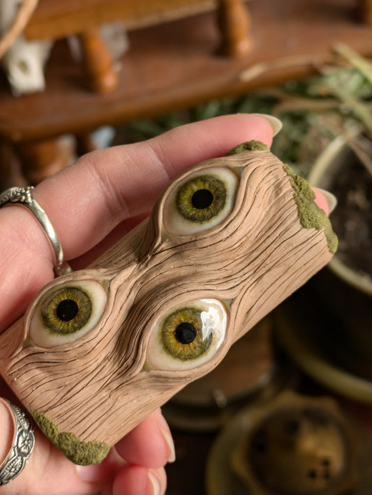 "The Trees Have Eyes" Lighter case