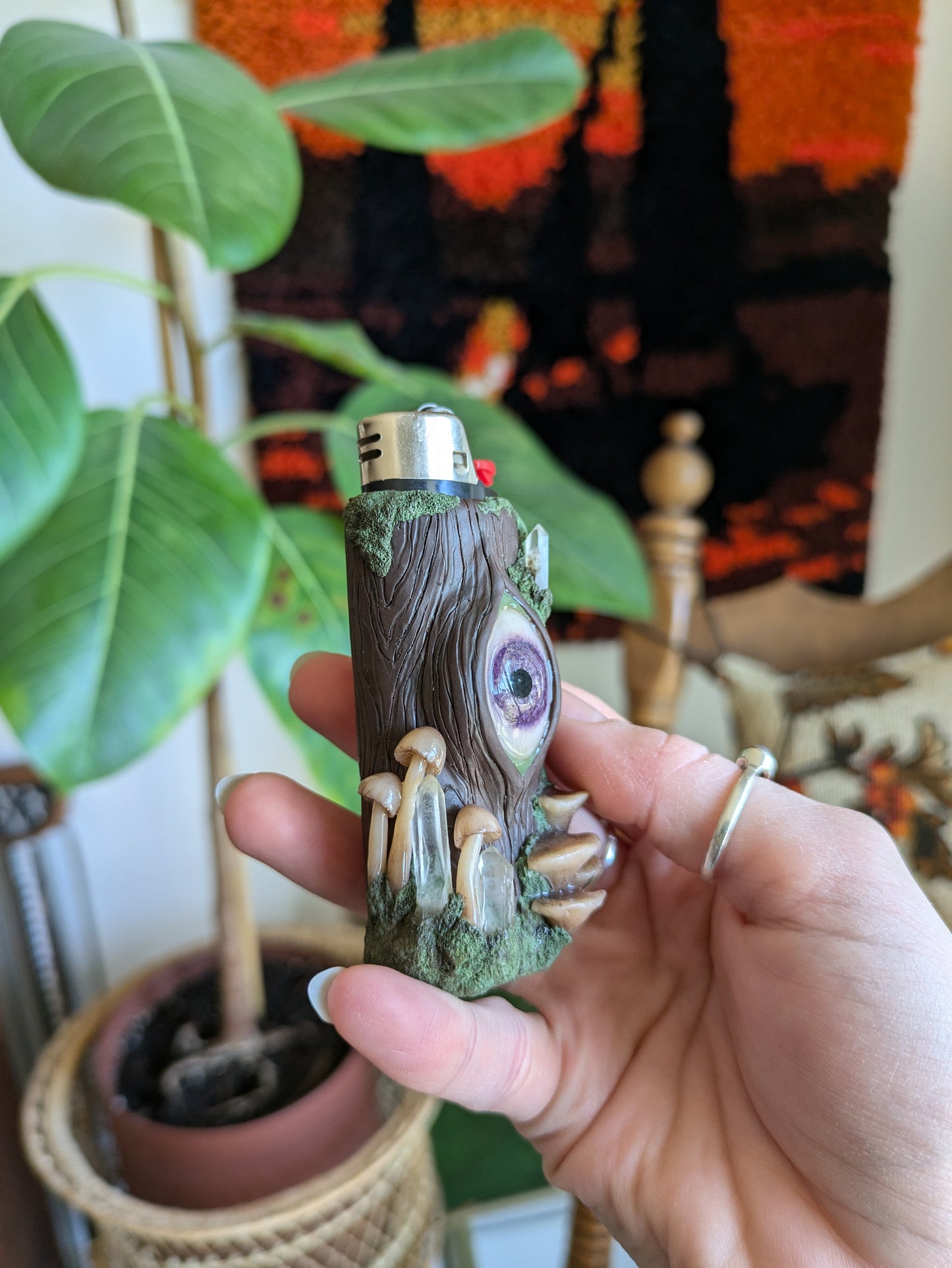 "Forest Watcher" Lighter Case Purple iris