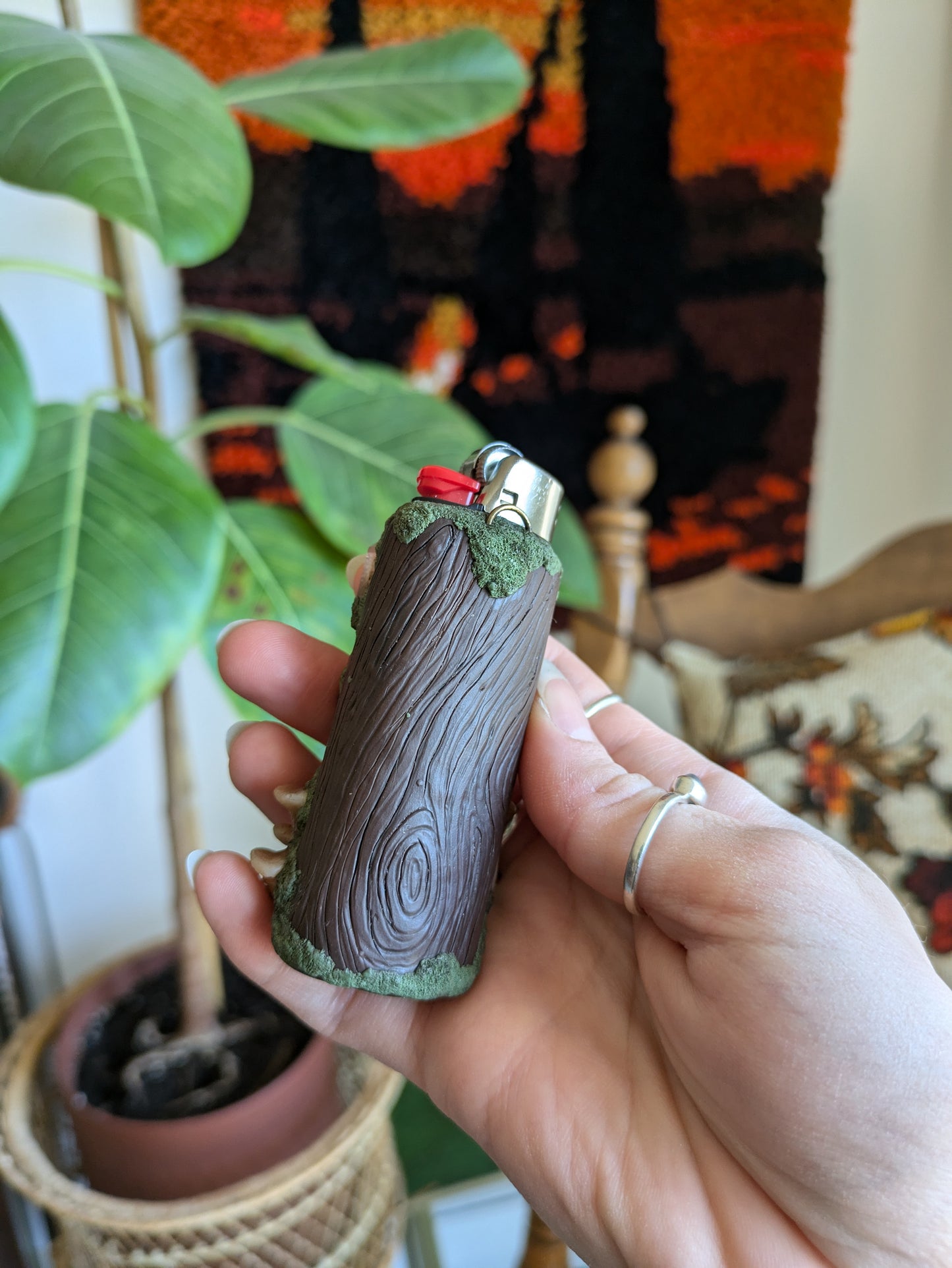"Forest Watcher" Lighter Case Purple iris