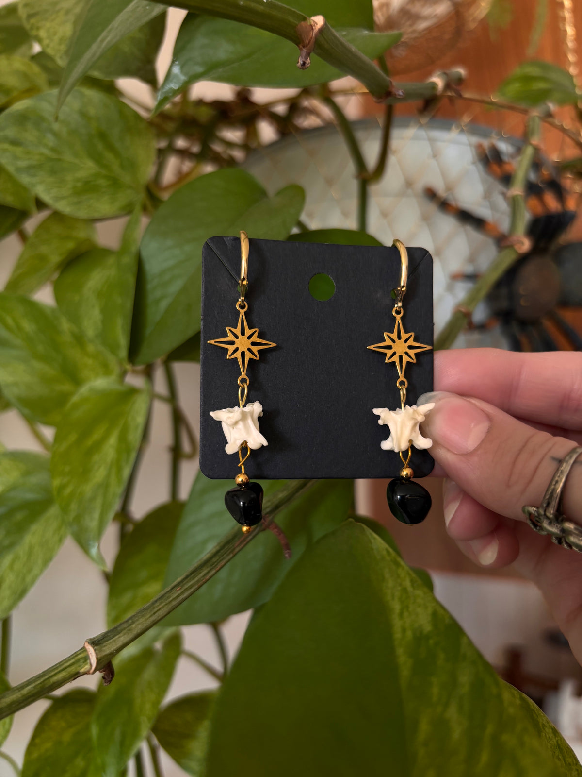 Vertebra Starburst Earrings