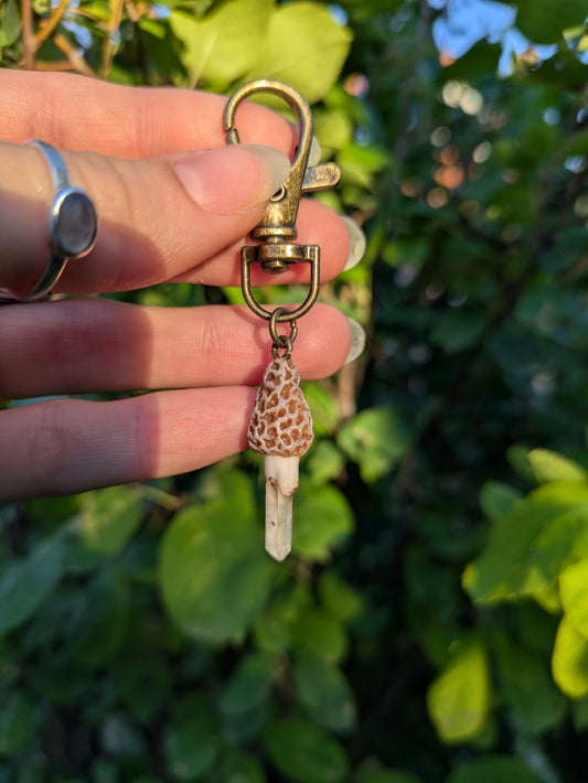 Morrel Mushroom + Quartz Keychain
