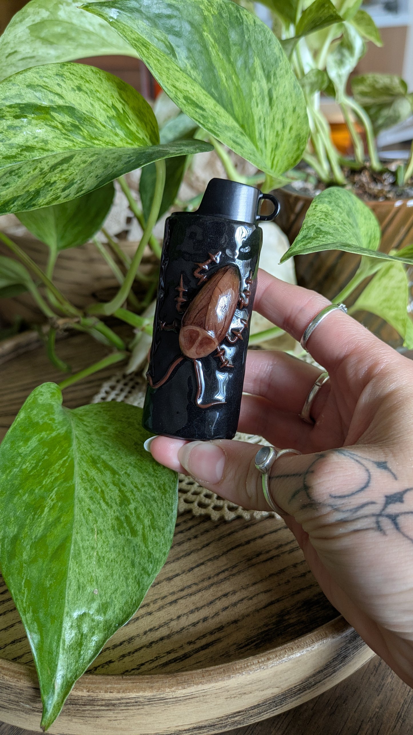 COCKROACH!!!!