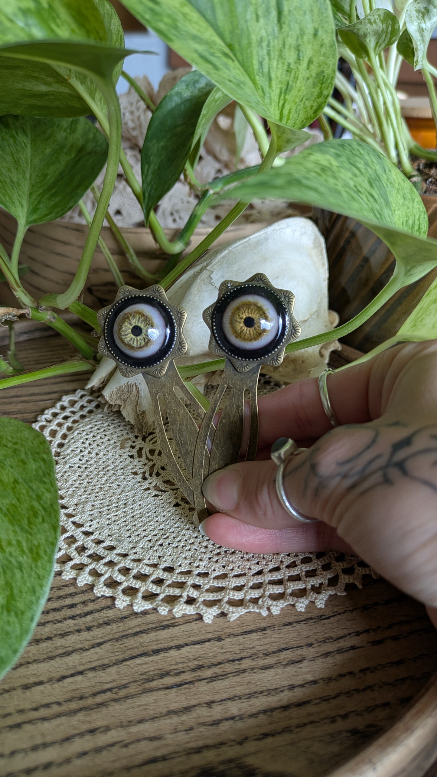 Eyeball Bookmark